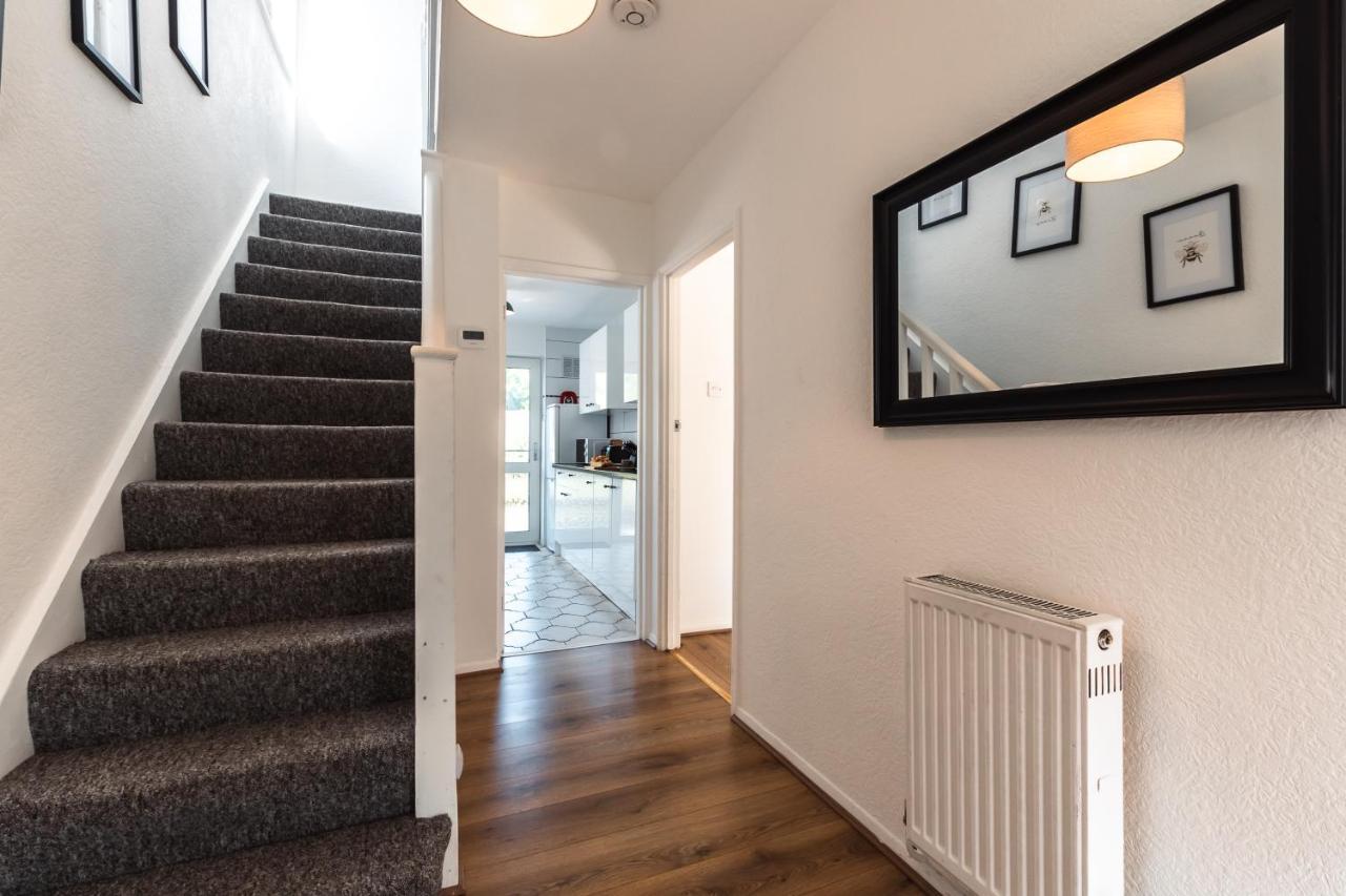 3 Bedrooms House Ideal For Long Stays! Southampton Exterior foto